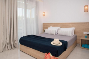 Aphrodite Studios & Suites - 140m from the beach, by ZanteWize